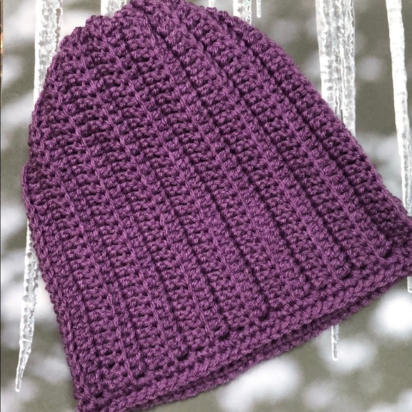Light purple winter beanie hat adult or teen New hand crochet by me - Picture 3 of 4
